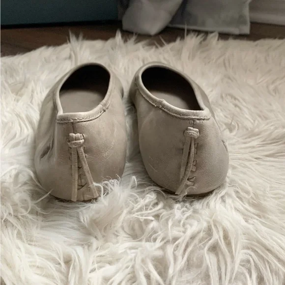 Frye Regina Pointed Toe Leather Flats Size 8 Women’s - Picture 5 of 13